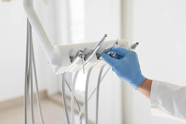 24/7 Emergency Wisdom Tooth Removal experts in Levittown, NY